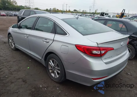 2015 Hyundai Sonata Se z USA, uszkodzony, nr VIN 5NPE24AF9FH127478